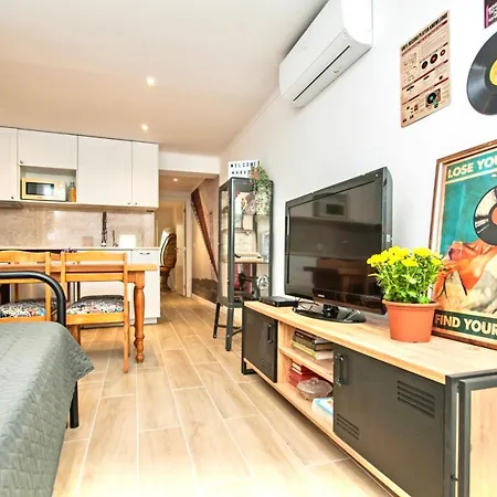 1 Quarto, Alcantara, * Lizbona